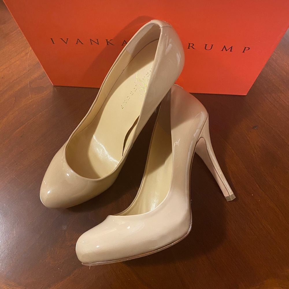 Ivanka Trump Nude Stiletto Pump 8.5 B